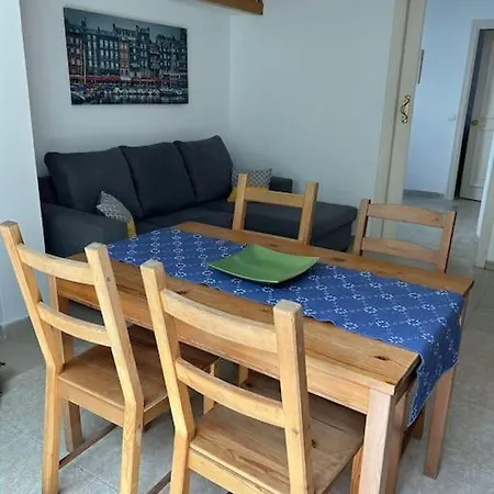 Apartament With Terrace & Swimming Pool 에스테포나