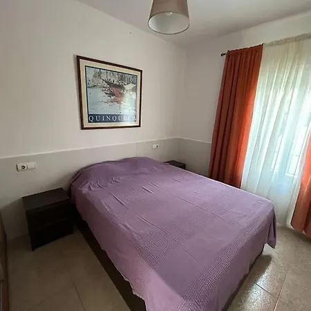 Apartament With Terrace & Swimming Pool *