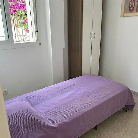Apartament With Terrace & Swimming Pool Εστεπόνα