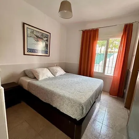 Apartament With Terrace & Swimming Pool *